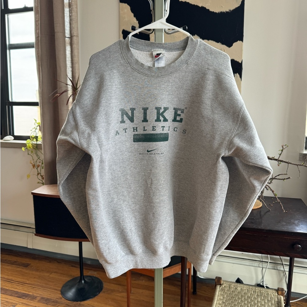 Vintage Nike spellout